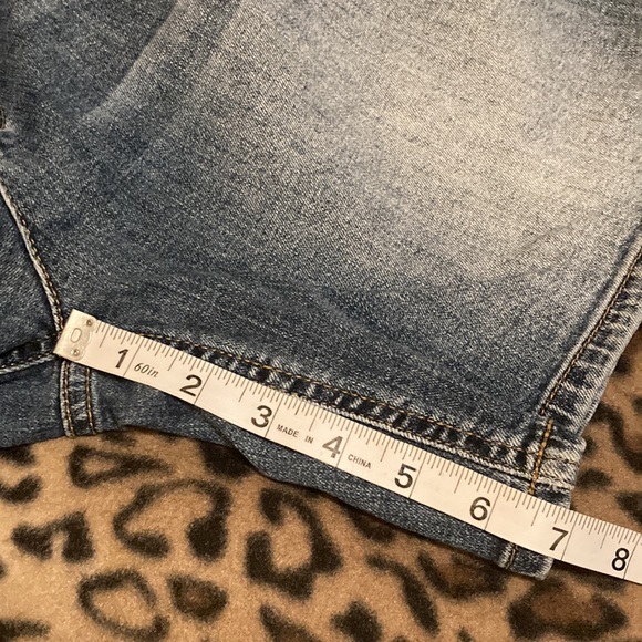 2 for $25 LC LAUREN CONRAD Jean Shorts Women’s Size 10 LC Shorts 7” Length - Picture 10 of 11